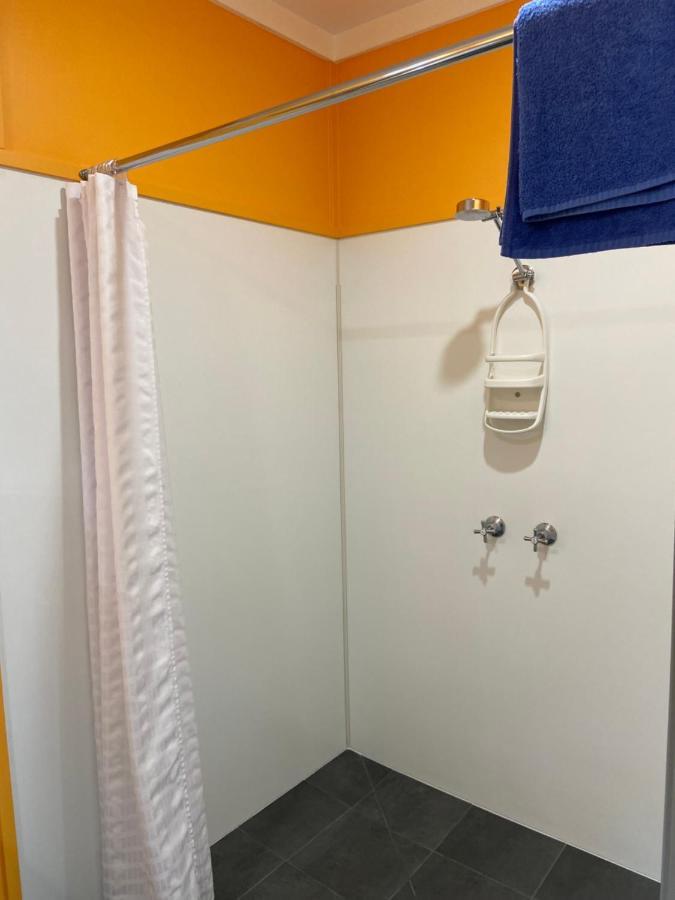 Beachcomber Caravan Park Малакута Екстериор снимка