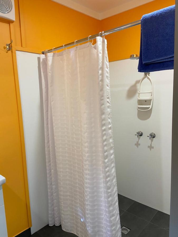 Beachcomber Caravan Park Малакута Екстериор снимка